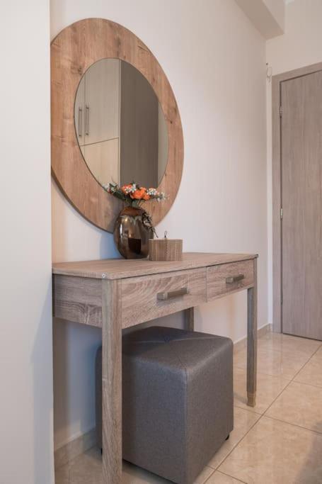Effie'S Two Bedroom Apartment Nafplio Luaran gambar